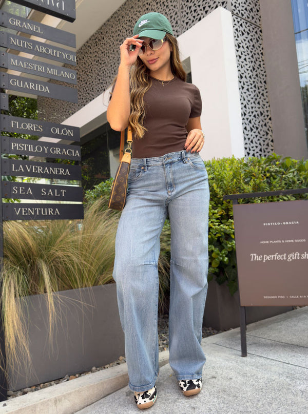 Jean ballon pinza lateral